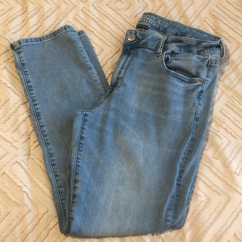 American Eagle Outfitters Light Blue Skinny Jeans